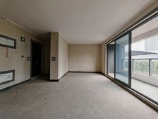 江北区 保利阅江台 四房 80平花园