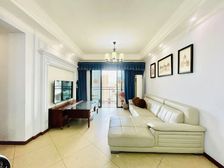 新出急售! 金茂珑悦, 精装三房, 产权清晰,双轻轨配套齐