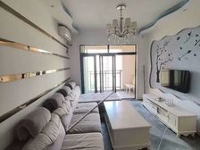 长寿东海假日花园2室2厅精装修