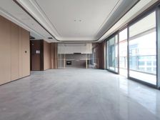 渝北区 重庆融创壹号院二期 五房 700万