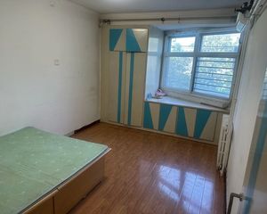初中17中,三楼,离学校近,小学保师附小