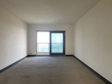 两江 华侨城云溪别院 四房 188万