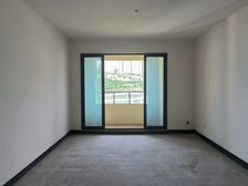 渝北区 华侨城天际湾C区 三房 126万