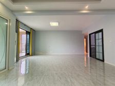 照母山 北大资源博雅四期四房260万