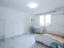 普陀曹杨南向两房 满五简装低层 总价228万