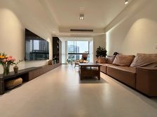 中央公园近商圈轻轨带书包。龙湖景粼玖序洋房 四房 保真!