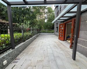 {YD精品} 华建雅筑 4室2厅 豪华装修 超大院子 提包入
