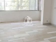 警官学校教职工宿舍 225平5居 南向中装修 有露台带大车库