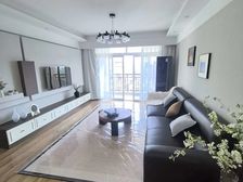 圣天湖东岸3室2厅2卫东朝向46.8万元/套出售