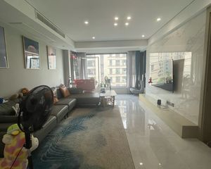 中海枫桥里4室2厅2卫南朝向345.0万元/套出售