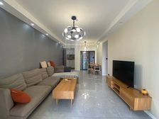 此价格还可以少5万 免 税 带车位 周边房子大小都有