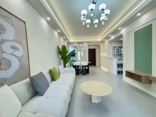 此价格还可以少5万 免 税 带车位 周边房子大小都有