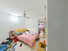价.格可谈,位置好,2楼上下方便,全明户型,金滩边上
