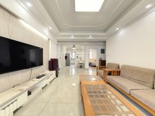 东方文荟苑 南北通透 采光好 可用 业主诚心出售