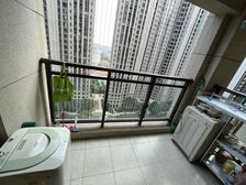 华发中央公园 3 房 92.4 方 品质小区 繁华地段