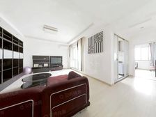 万达华府二期 封闭小区 位置好 户型方正 视野开阔无遮挡