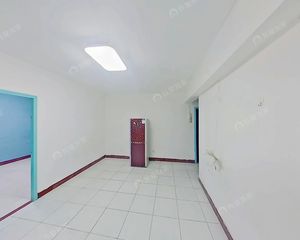 望园东里 82.89平2居 东南向简装修 方便看房