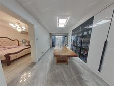 小区景观位置,装修齐全,房型正气,繁华地段