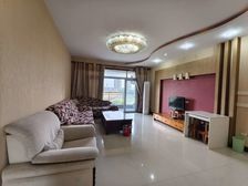 盛世桃源4室2厅2卫东朝向50.0万元/套出售