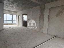 保利山渐青 4房2厅132万