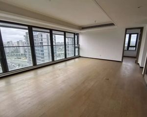滨盛臻园4室2厅2卫南朝向338.0万元/套出售