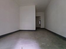 花园洋房 带150平花园 龙湖江与城纯小镇 295万