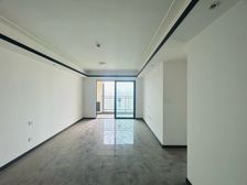 观音桥 万科天空之城三房155万