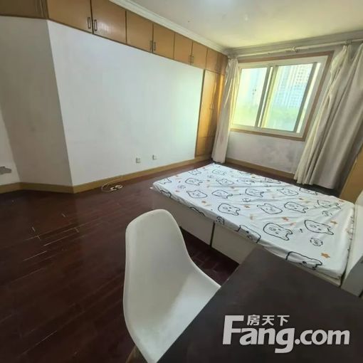 可月付 九棵树城铁 领展大卖场 南向主卧 女生合租