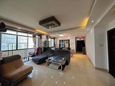 中大紫都二期 南北通透,采光好 装修好,环镜优美 周边匹套完善,,出行