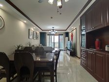 礼嘉天街旁、龙湖两江新宸森屿、精装四房、带车位