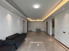 近地铁 永辉楼上 纯中庭视野 安静