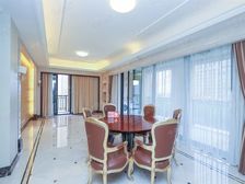 唐镇地铁站0距离+书包房+大平层大4房+豪宅小区+中心位置