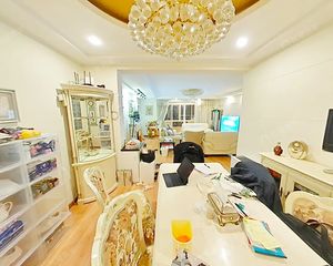 电梯大三房 近外环路 配套成熟 看房方便 拎包入住