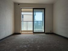 渝北区 龙湖云瑶玉陛瑶林一组团 三房 132万