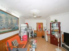 地铁12/18号 低总价 可改三房