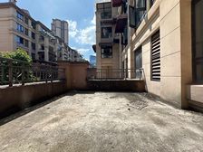 照母山光环稀缺清水洋房大露台。北大资源内圈 338万 保真