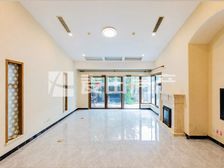 龙湾别墅4室3厅精装修