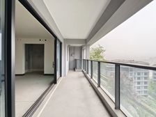 香港置地品质小区 板式大平层 看中庭 同户型蕞便宜一套