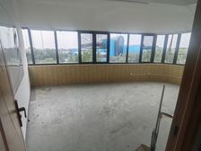 上地科贸大厦 175平 南北采光 格局方正 精装带家具 全含