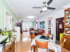 飞机户型三房,花园位置双卫设计,接受置换客,精装修价格可谈哦