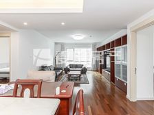 新城国际4室2厅精装修