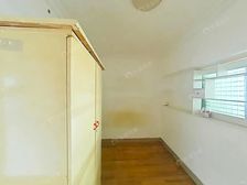 内江路476弄·1室·1厅 好楼层 可大刀好谈 有钥匙
