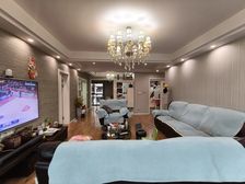 优质洋房急售!龙湖天街轻轨站出口电梯洋房!清水现房