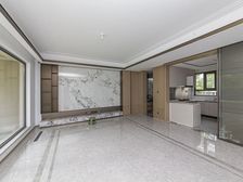 春秋金茂府 叠墅 下叠 全新精装修未住 大院子 随时看房