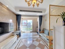 11号线旁200米,南面看公园,三开间朝南,近中骏