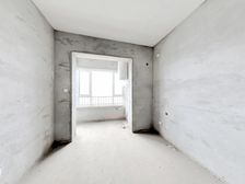 燕港御灏府 次小区 原房毛坯 视野好 价格实惠