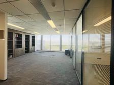 高铁站旁企业总部基地 具美大厦 豪华装修 独立空调 交通便利