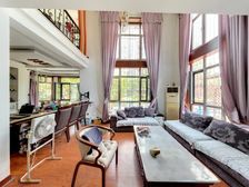 1256 旁 隆盛花园 精装2层东边户 带150平院随时看