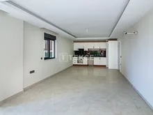 位于阿拉尼亚(Alanya)马哈穆特拉(Mahmutlar)