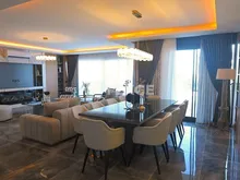 位于阿拉尼亚奥巴(Oba)宁静地段的时尚别墅